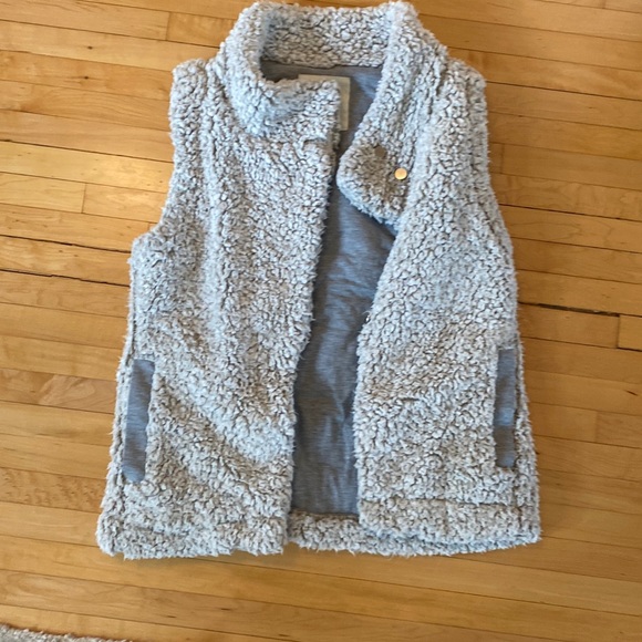 Dylan sherpa fur vest S - Picture 1 of 9